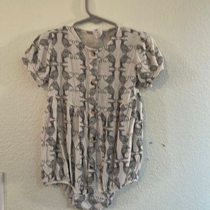 Kate Quinn bamboo romper.  2T